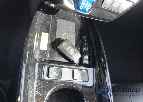 2021 Toyota Prius Prime Xle from USA, damaged, VIN JTDKAMFP2M3187604